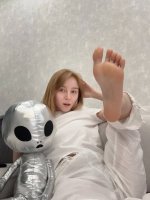 Stella Andrews  ·.jpg