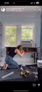 Spencer-Grammer-Feet-7423781.jpg