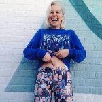 phoebe-bridgers-soft-belly-v0-0dwen39bkugf1.jpg