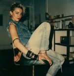 madonnas-polaroid-pics-from-1982-v0-16oxo98z9ymf1.jpg