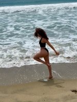 willow-shields-v0-zszc640oujrf1.jpg