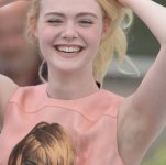 elle-fanning-v0-8z0var2myavf1.jpg