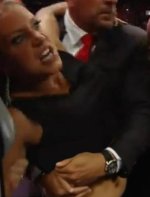 stephanie-mcmahon-v0-jcibib73r8xf1.jpg