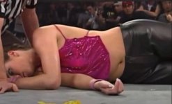 stephanie-mcmahon-v0-62kqz973r8xf1.jpg