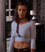 alyssa-milano-v0-r9h3tb3rxp9g1.jpg