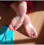 Feet Love.jpg