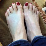 Valerie-Bertinelli-Feet-1199777.jpg