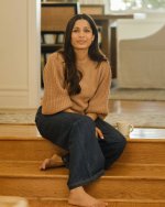 Freida-Pinto-Feet-7528973.jpg