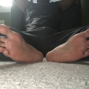 Feet and pits