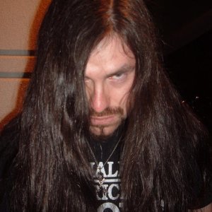 Melookingevil