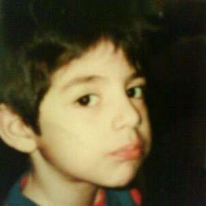 me as a kid i was tickled so much :(