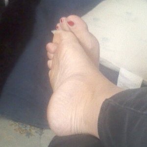 waiting for tickles hehe