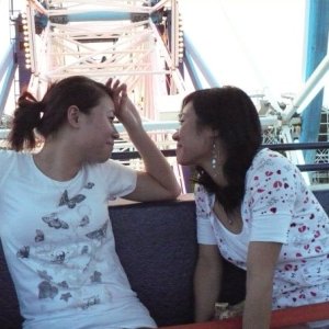 It's so hard for someone not to laugh when ya give them the "tickle smile" :)