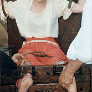 6748614999 cb221df007 m