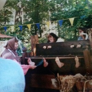 wife renfair victim 2 (on right)