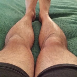 A legs and feet selfie