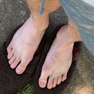 64EDB1C1 94BE 49A8 869B 7A3F4219E0EC