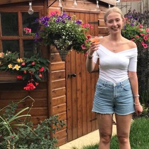 95F98B64 F17F 4406 A51C 35B65BFC693C