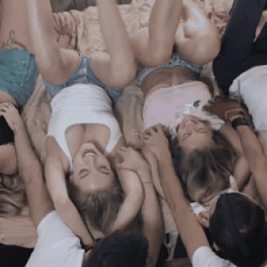 4 girls for tickling chaos hd