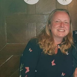 39EF7039 77C9 407B A662 D5A583909E89