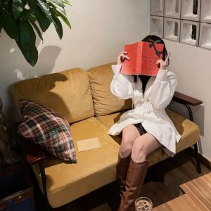 Media 'avatar' in album 'Myself'