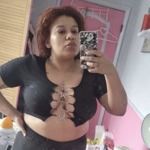 I’m a bigger girl….. deal with it! 😂