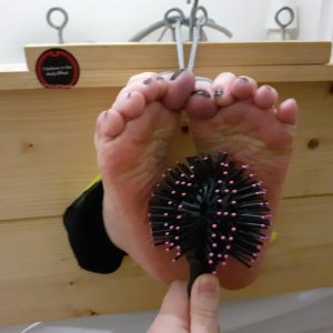 3D hairbrush.jpg