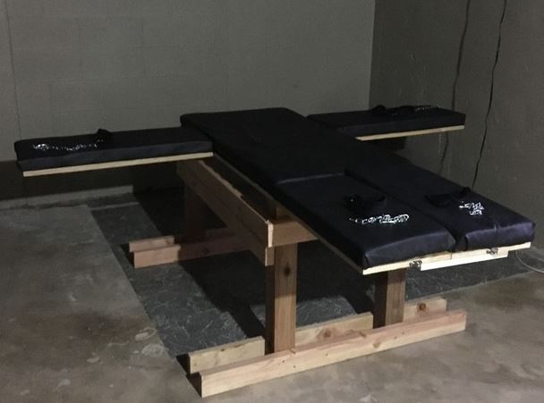 2019 - New table built. Not completely finished, but ready enough to use, and it has been used over 11 times since it was built.