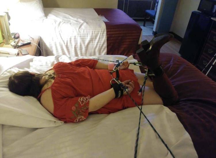 6c10490886ad6b55 photo full