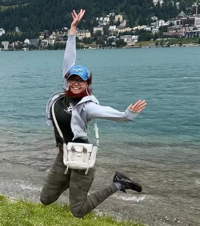 82761160215 245294845