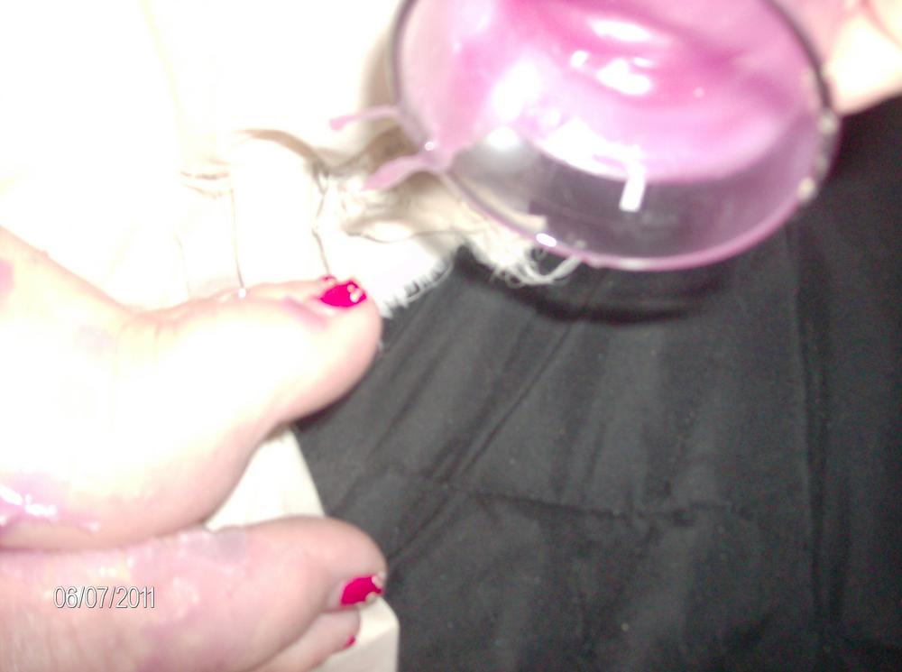 about to pour wax on toes