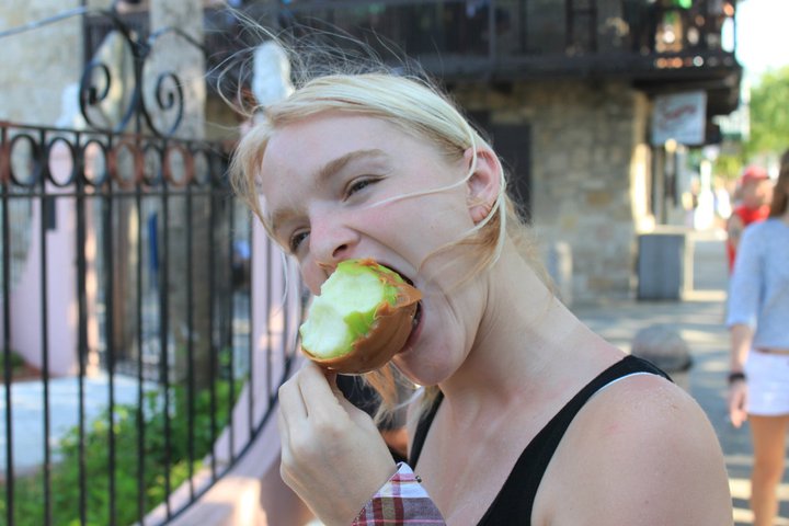 candy apple!