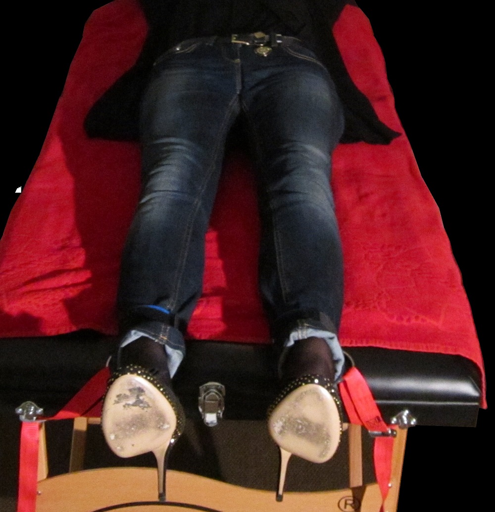 CAVIGLIE IMOBILIZZATE