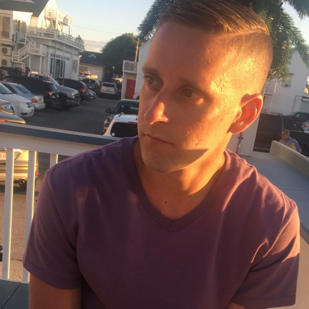 CB61903F 0465 4078 9E75 5E9BE74AE5BE