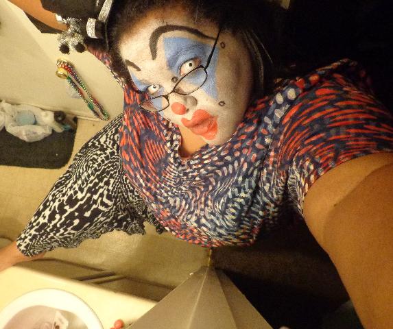 Clowned up again...imagine this figure with her wiggly fingers all over you!