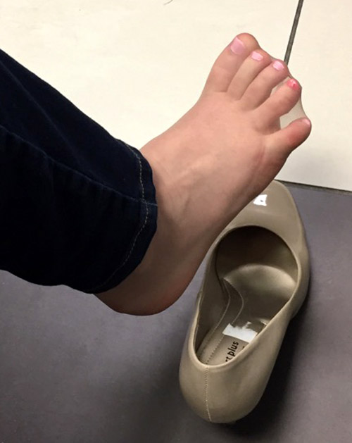 Cooling off hot feet