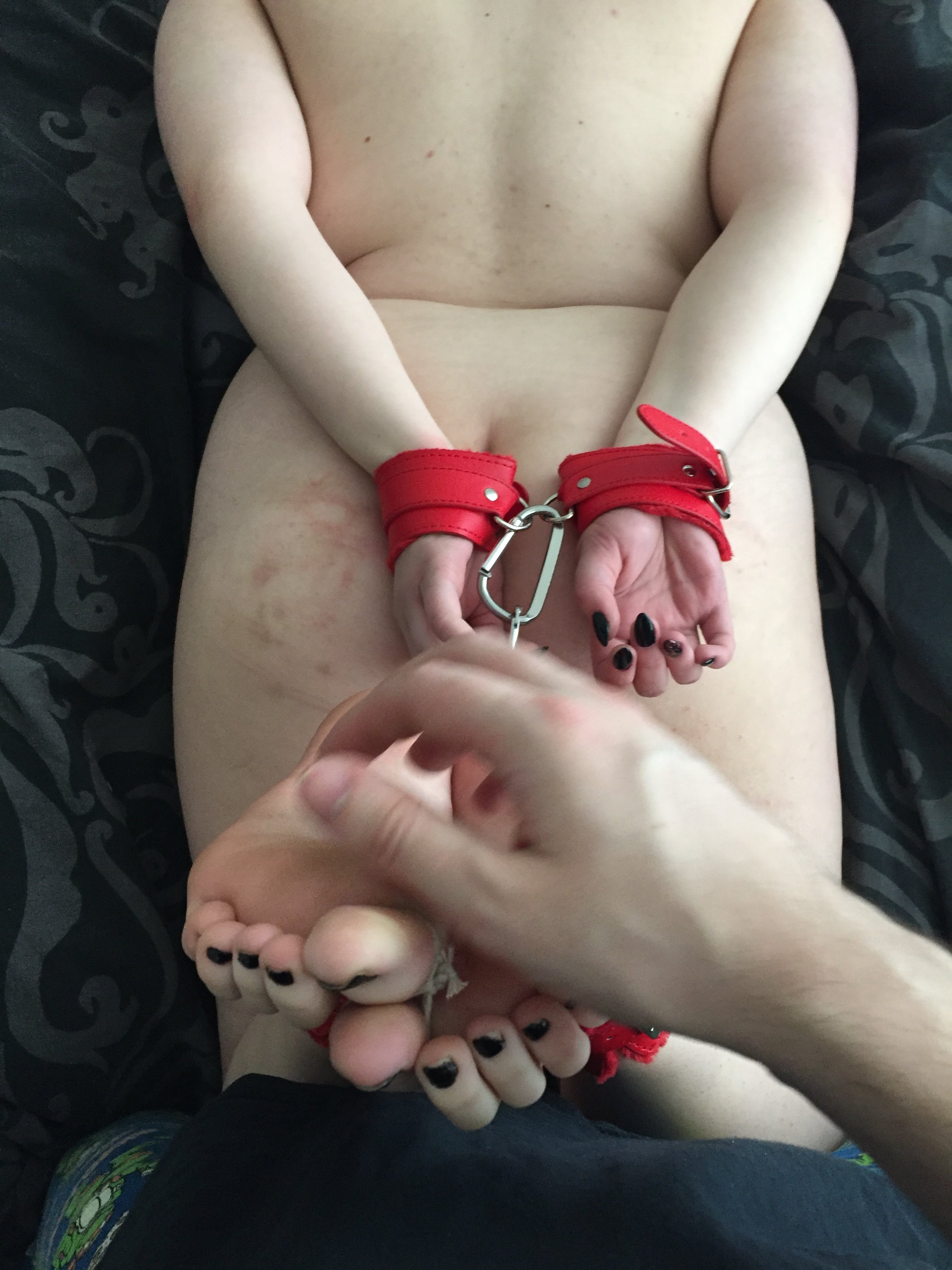 cuffs hogtie.JPG