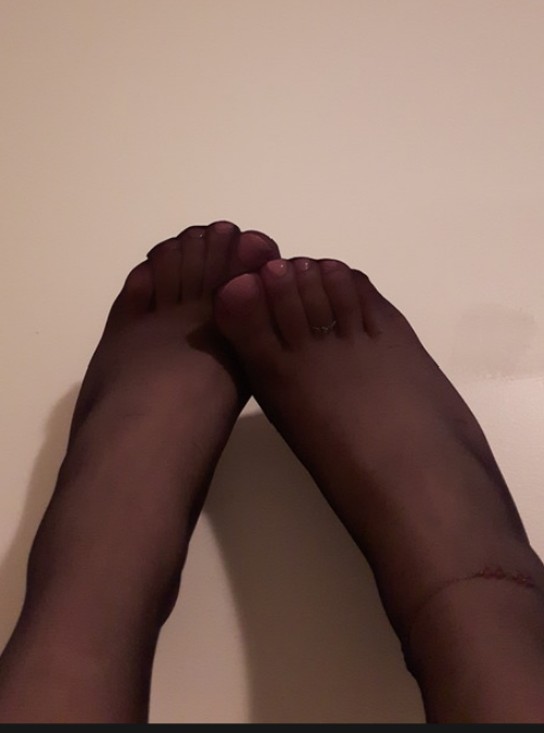 Cute little toe ring and anklet