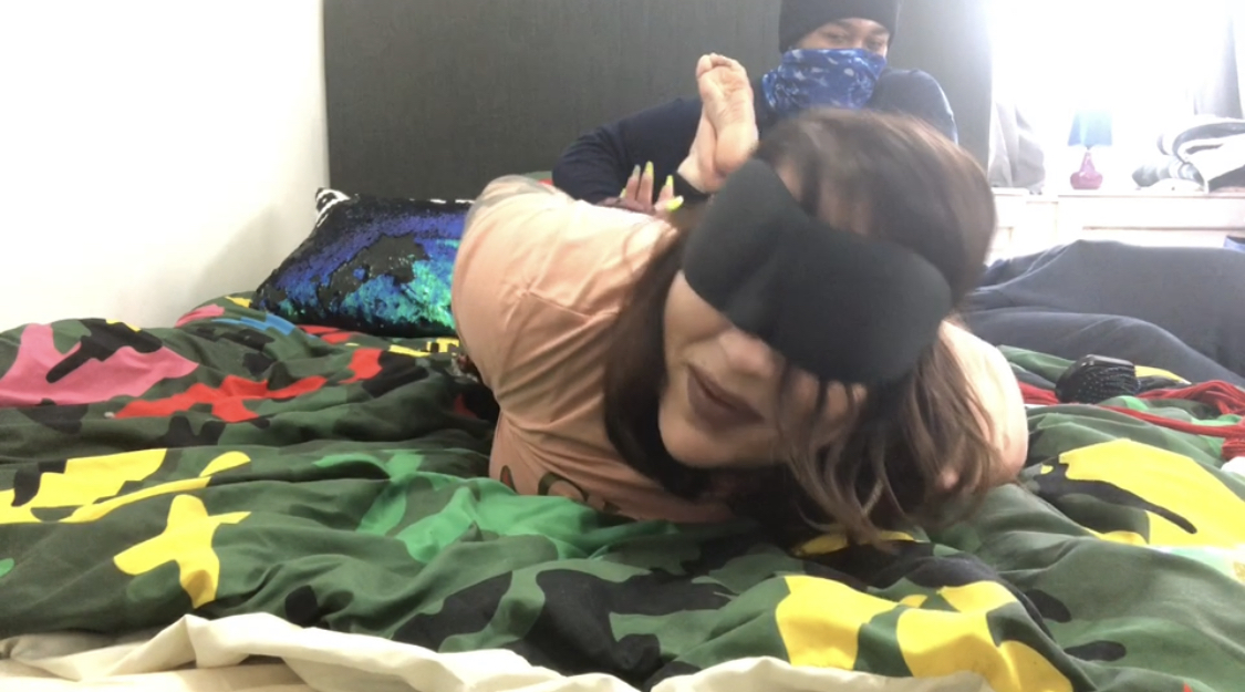 EAA71A4E 47ED 402A A206 BADC77553970