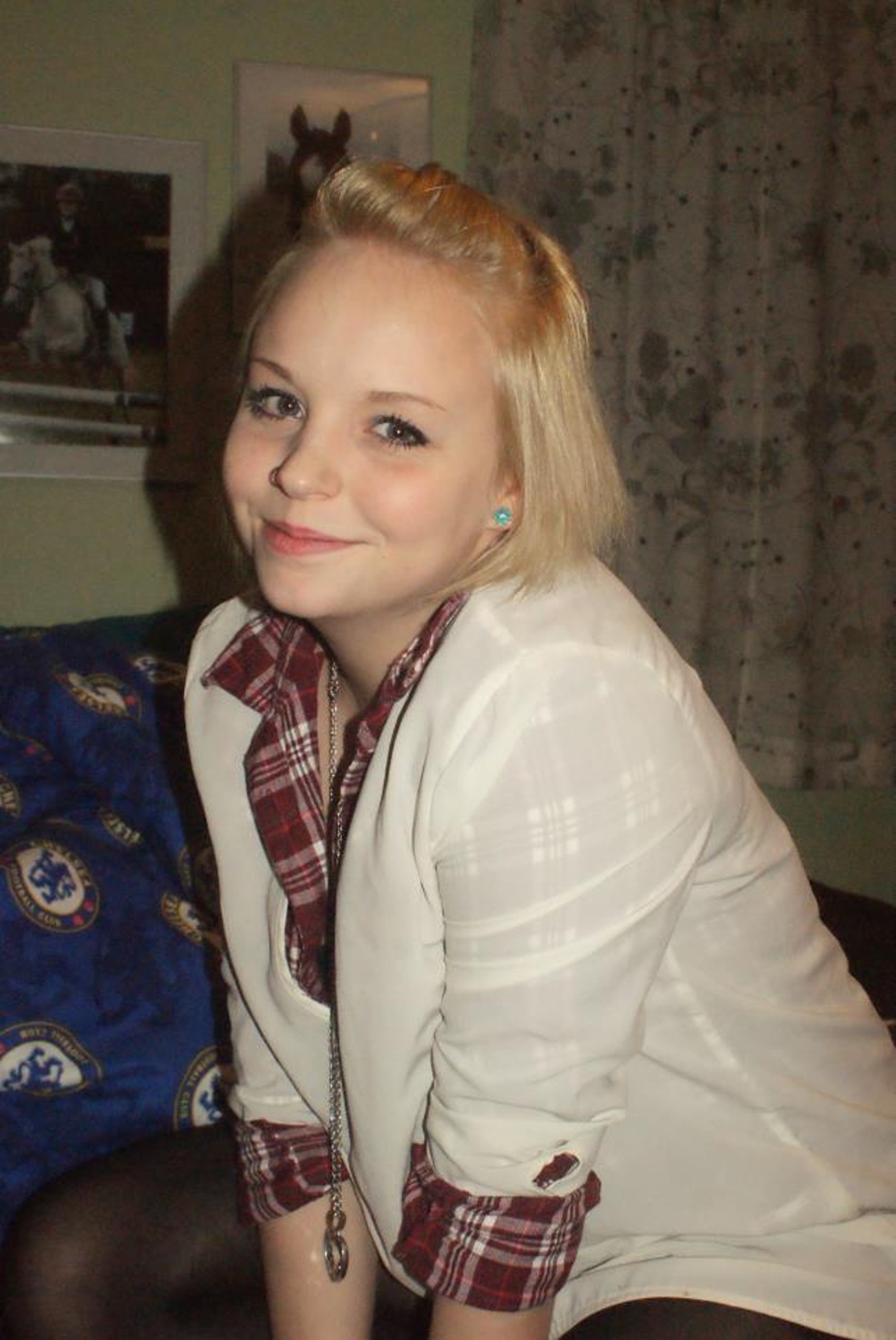 FF23F01E 6144 4017 A94C 48247E763DF2