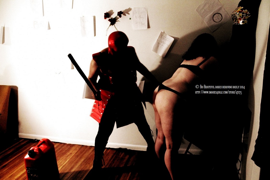 I had another shoot with Unclesly. http://www.images4sale.com/store/47275