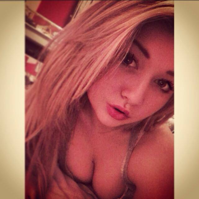 late nite boredom selfie