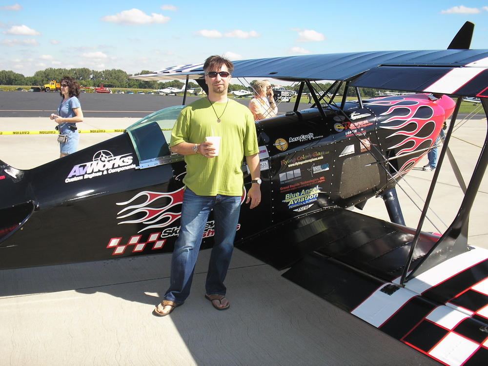 Lees plane...air show. not my plane, just wishing.