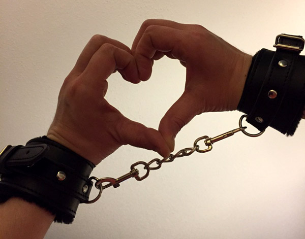 Love bondage!