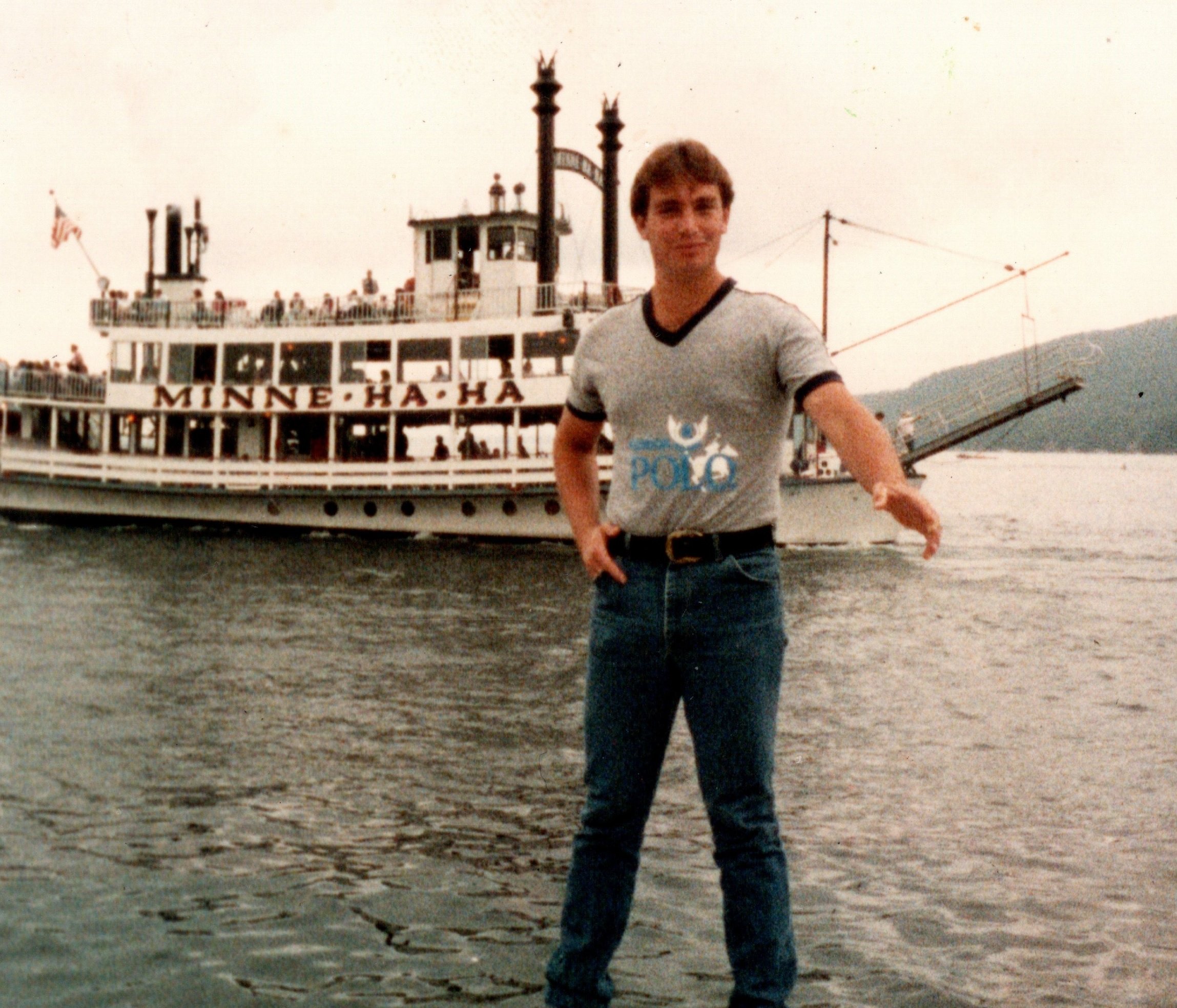 Me at 22 years old in June 1987 in Lake George, NY! I should have went to Hollywood when I looked like that! YOU NEVER KNOW!