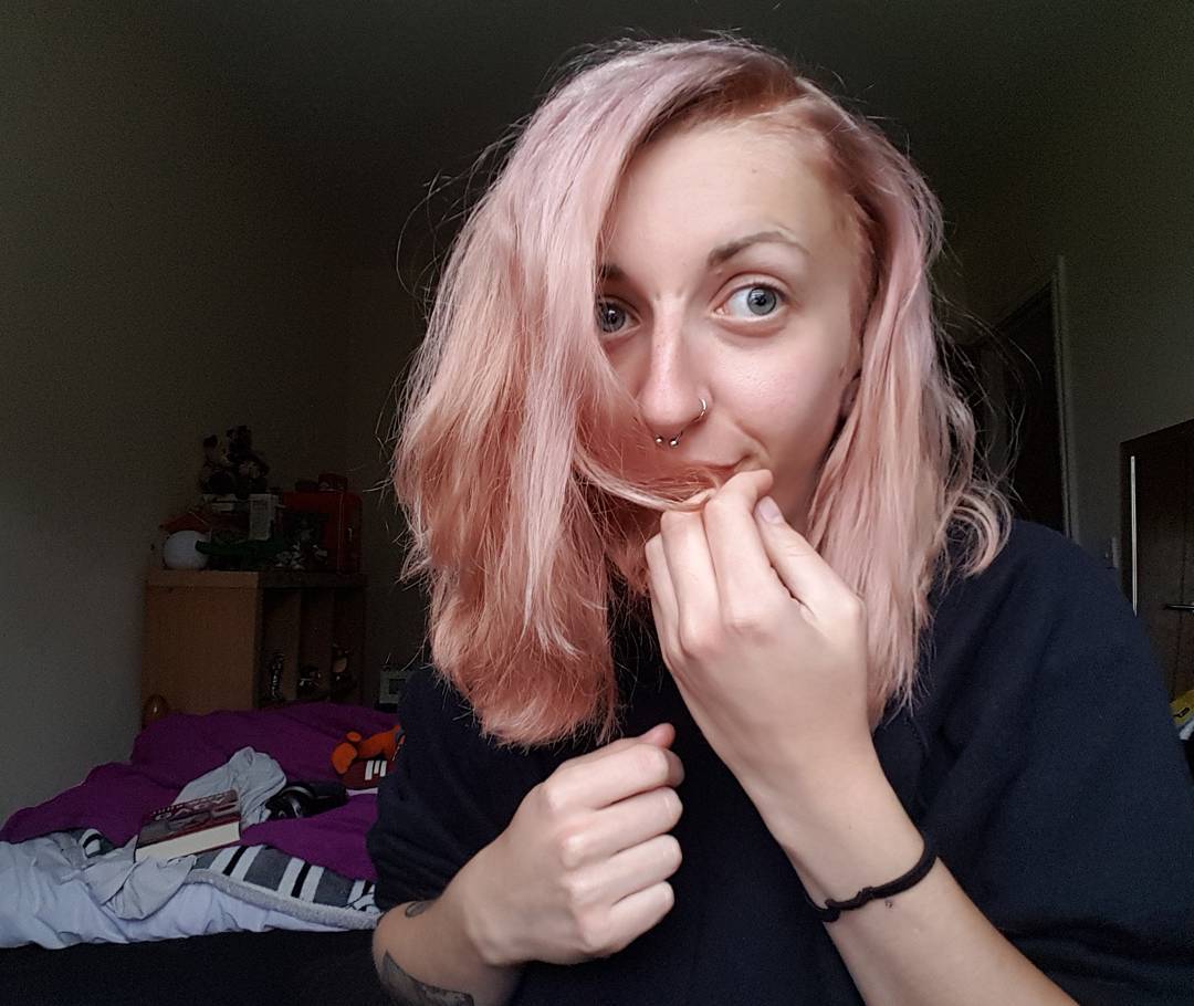 pink hair