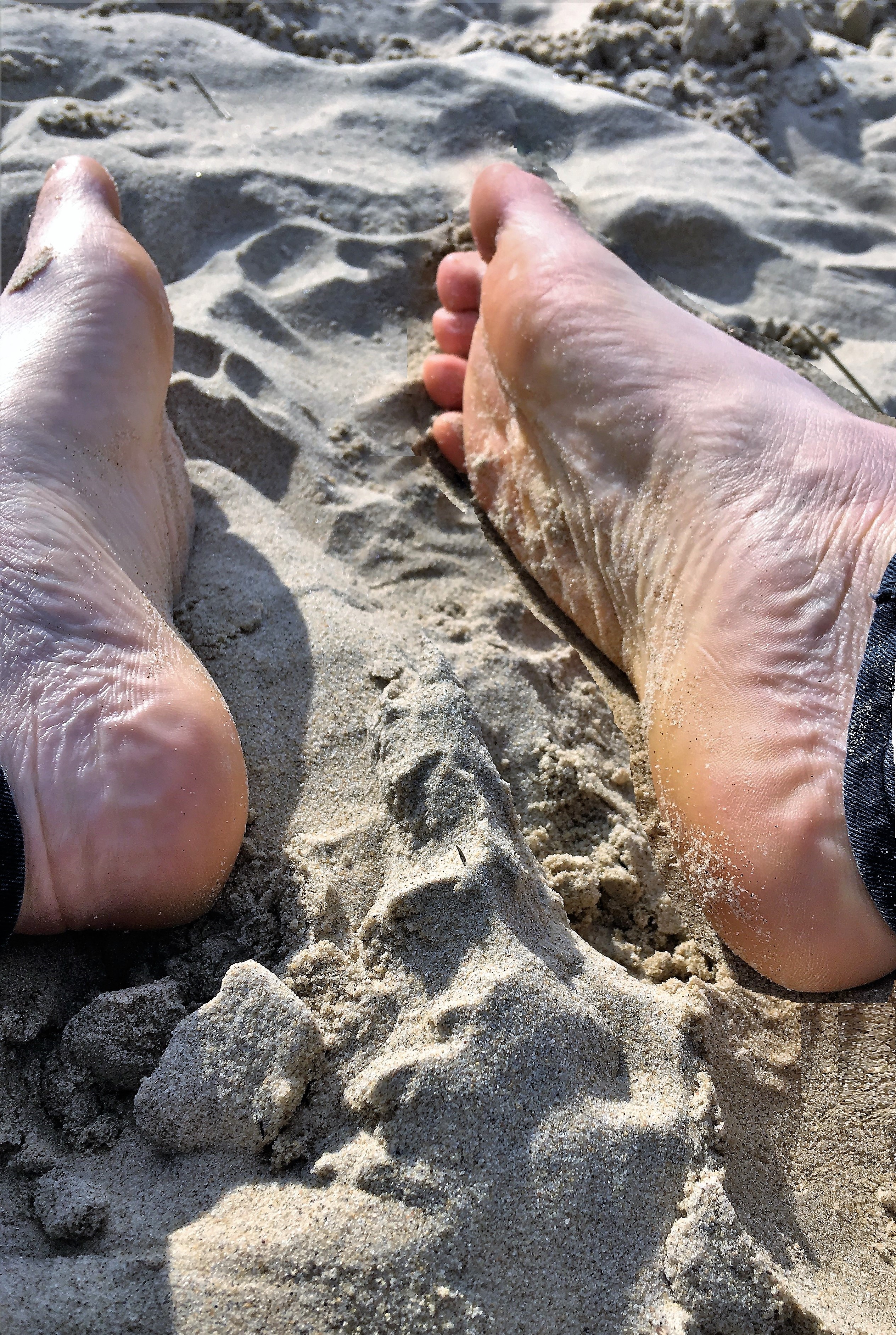 sandy soles