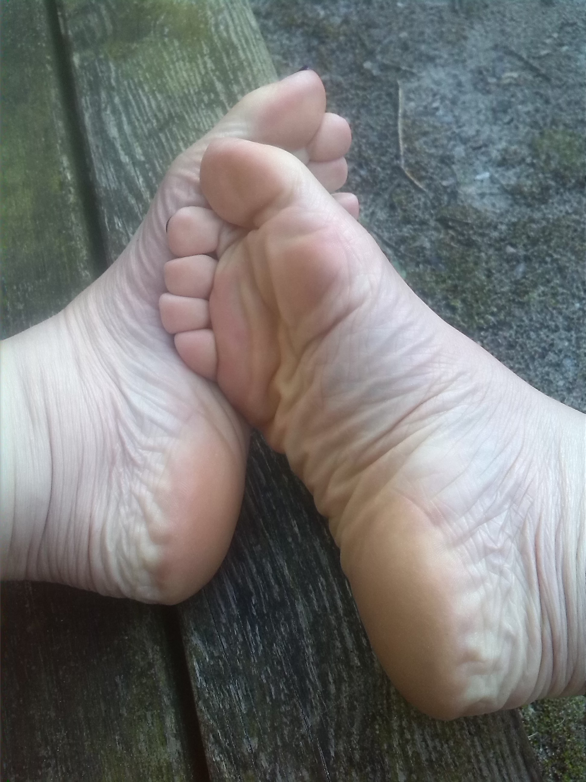 Wrinkly, wrinkly soles