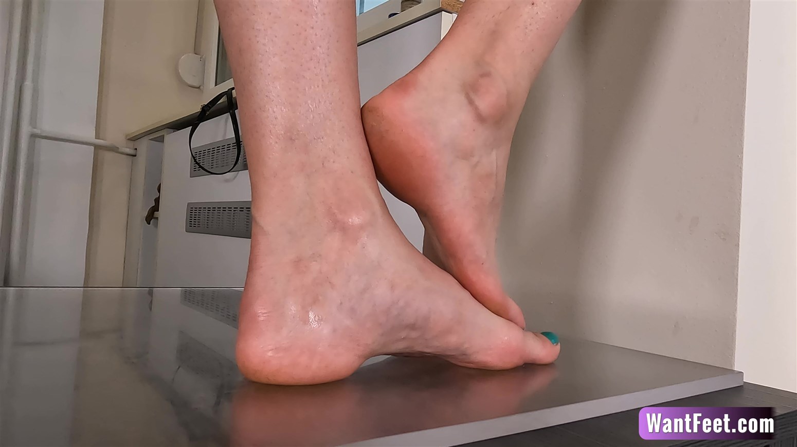 Seductive-Foot-Arches.jpg