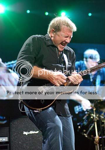 alexlifeson2.jpg